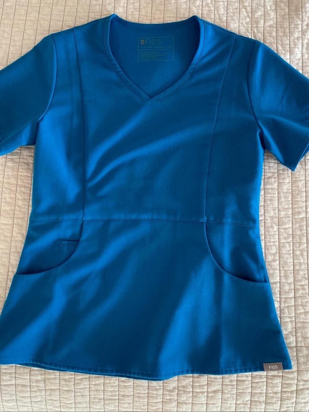 Figs Aburi Scrub Top Alps Blue Xs